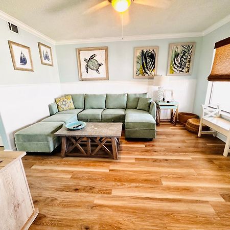 Renovated Condo With Pool And Exclusive Beach Access Gulf Shores Exterior photo
